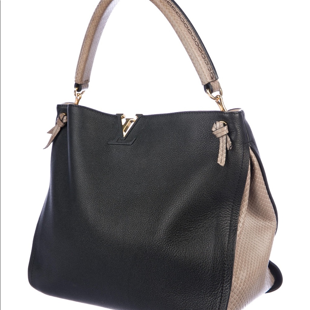 Louis Vuitton Taurillon Tournon Hobo Bag GM